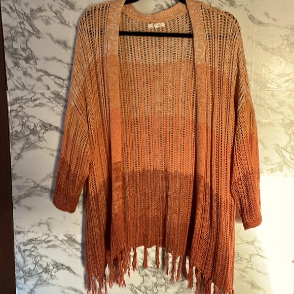 Maurices Sweaters - Maurices size xxl coral embroidered duster.